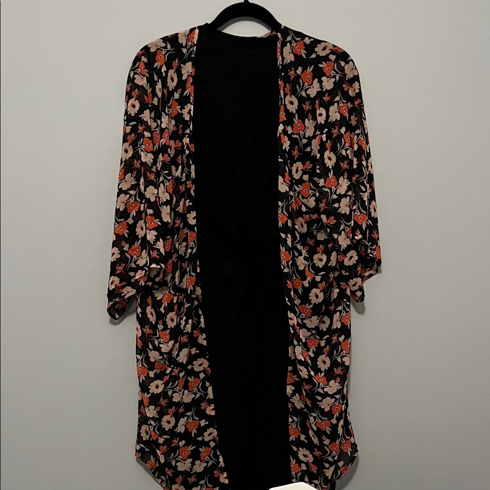 Express Floral Kimono